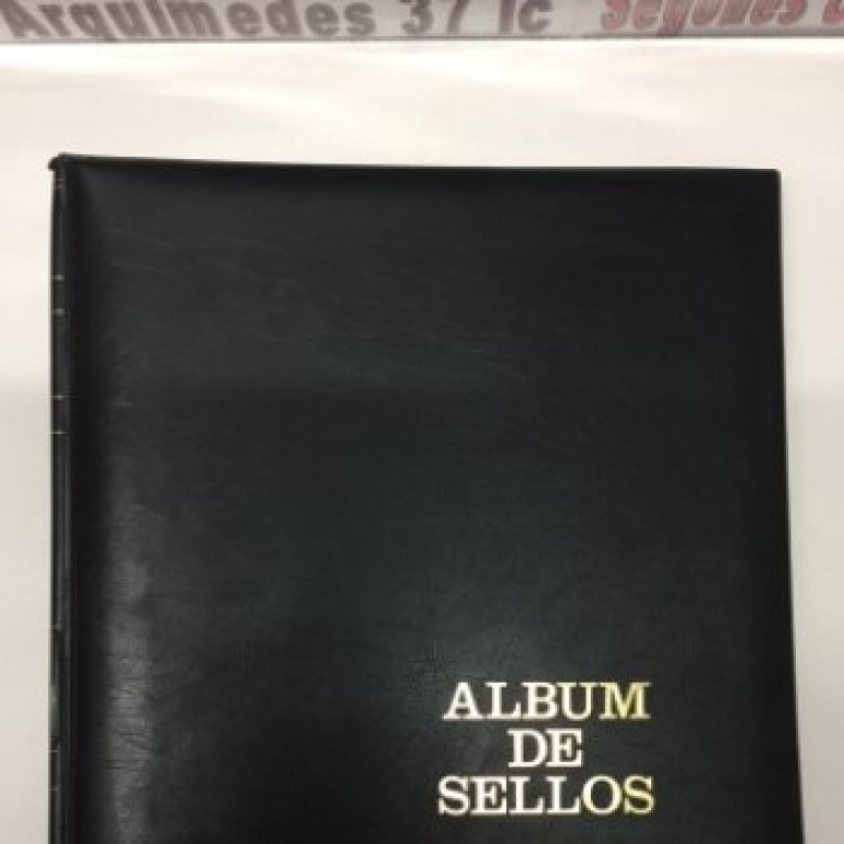 1 Álbum sellos monarquia 1975-1980