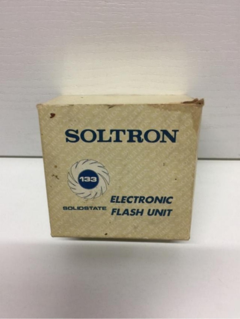 3 Flash soltron 133 a estrenar