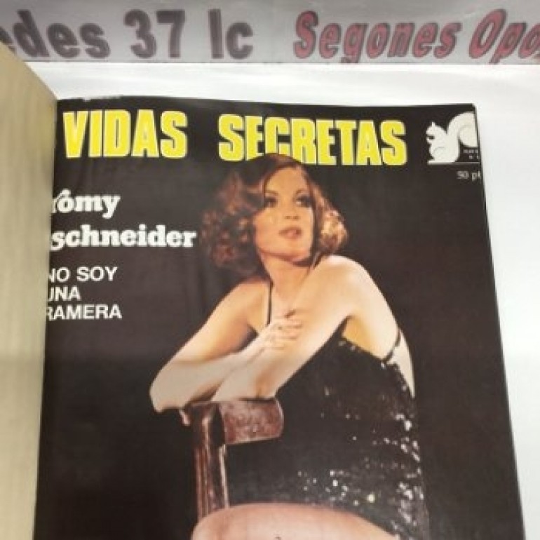 4 Tomo único Vidas Secretas Play - Girl