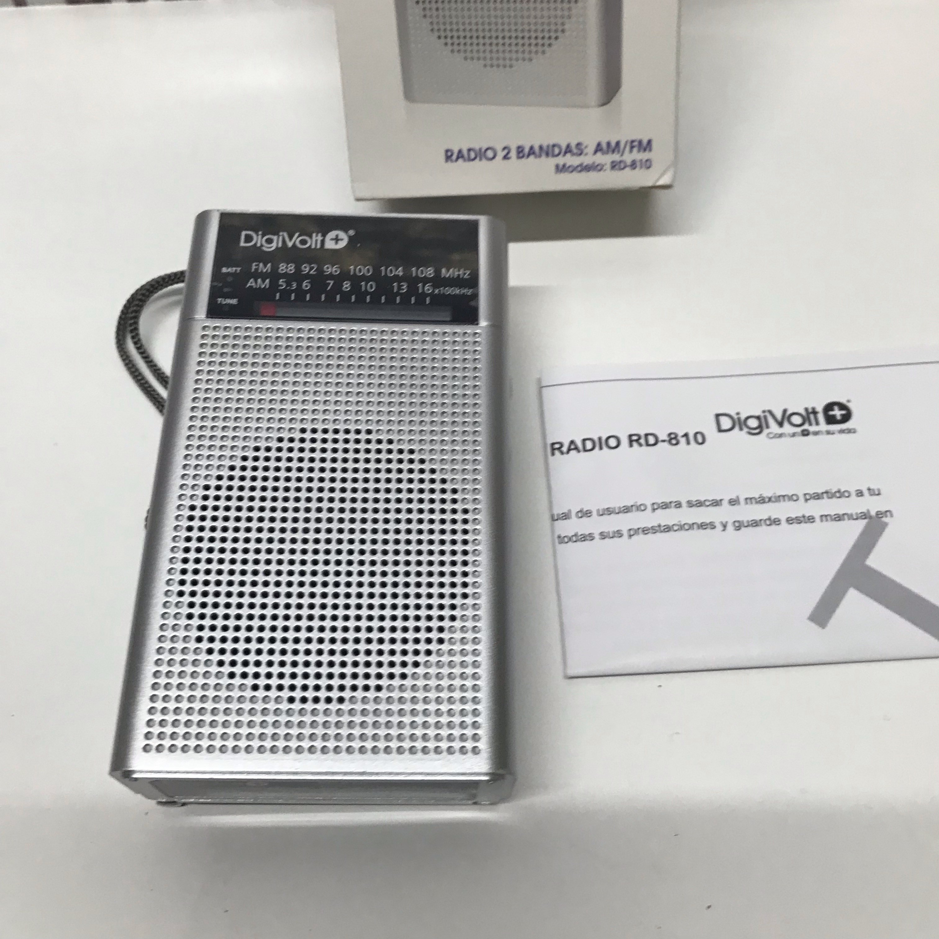 2 RADIO PORTÁTIL DIGIVOLT