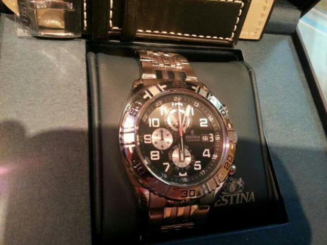 2 Reloj Festina